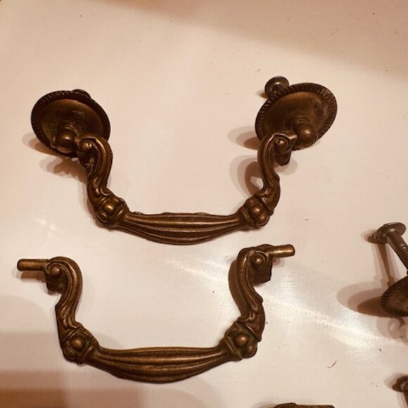 Genuine Antique Brass Cabinet Drawer Pulls with Screws - Picture 4 of 7